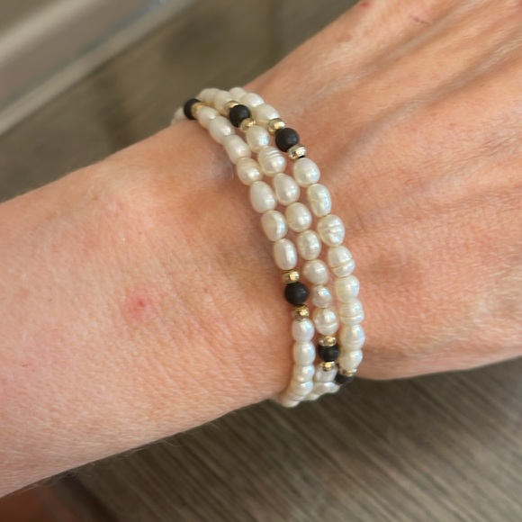 Vintage Fresh Water Pearl Memory Wire Bracelet 3 Strand - Picture 6 of 15